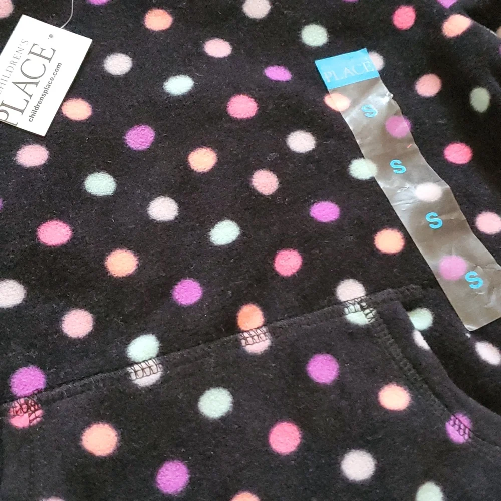 🆕️ THE CHILDREN'S PLACE/OLD NAVY GIRLS SWEATER AND TOP BUNDLE 👩